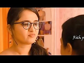 Anushka shetty blouse removed by tailor HD