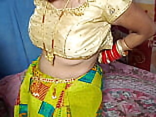 Desi hot Indian bhabhi beutifull saree sex xxx